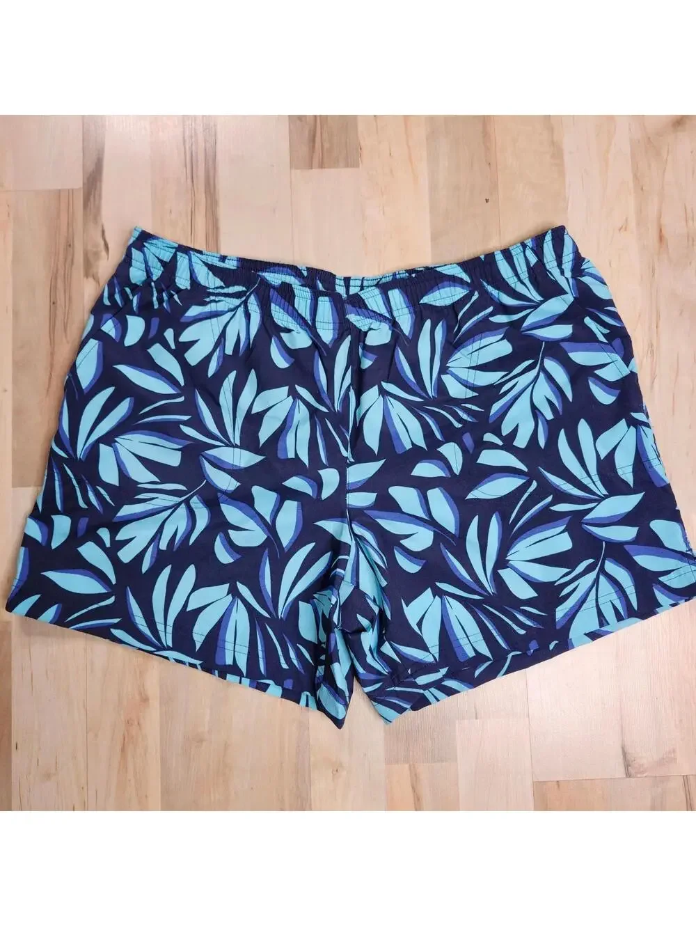 Columbia Men's Swim Trunks with Blue Leaf Print